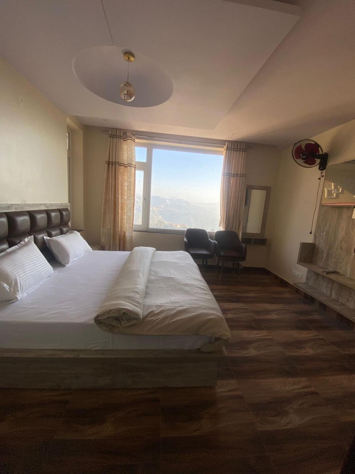 Harmony Heights Hotell Shimla Exteriör bild