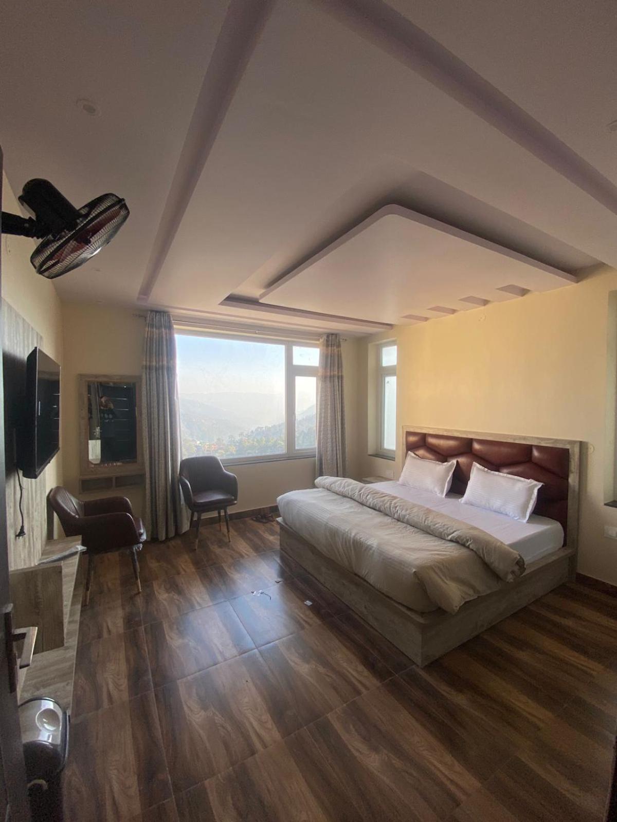 Harmony Heights Hotell Shimla Exteriör bild